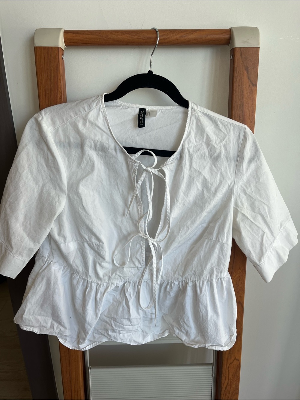 H&M front tie shirt